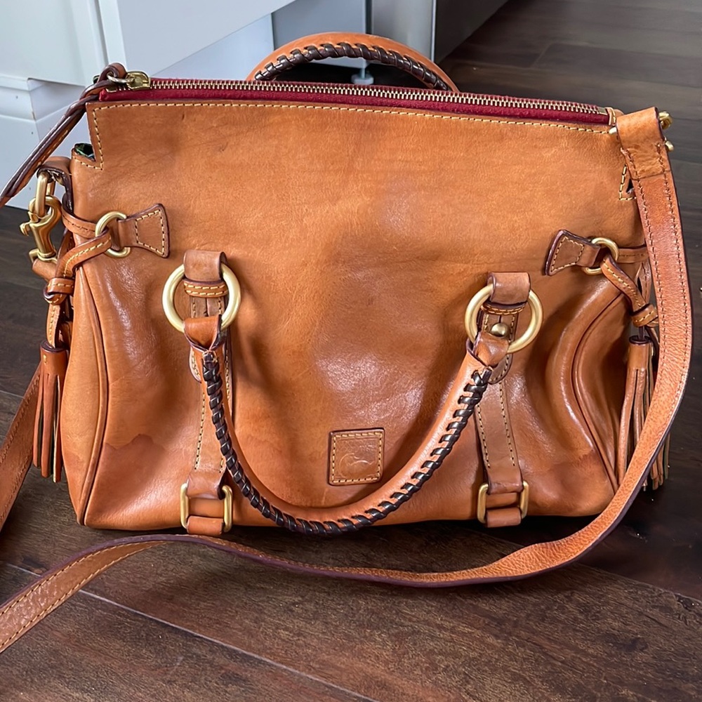 Dooney & Bourke est. 1975 bag